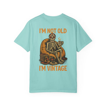 "I'm Not Old, I'm Vintage" Skeleton Retro T-Shirt – Day of the Dead Vinyl Lover Tee