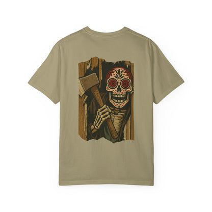 "Heeere’s El Muerto!" – Skeleton Horror Axe Scene Tee